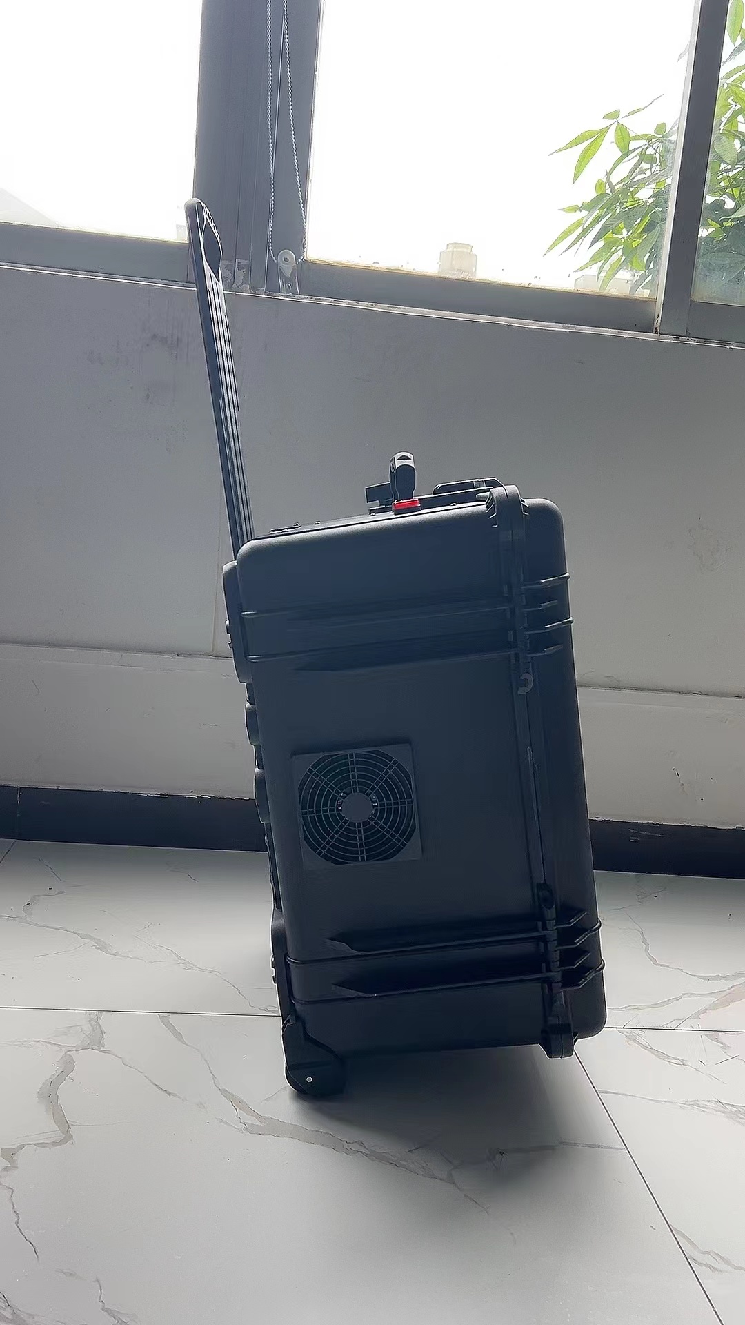 汨罗手拉箱型移动通信干扰器